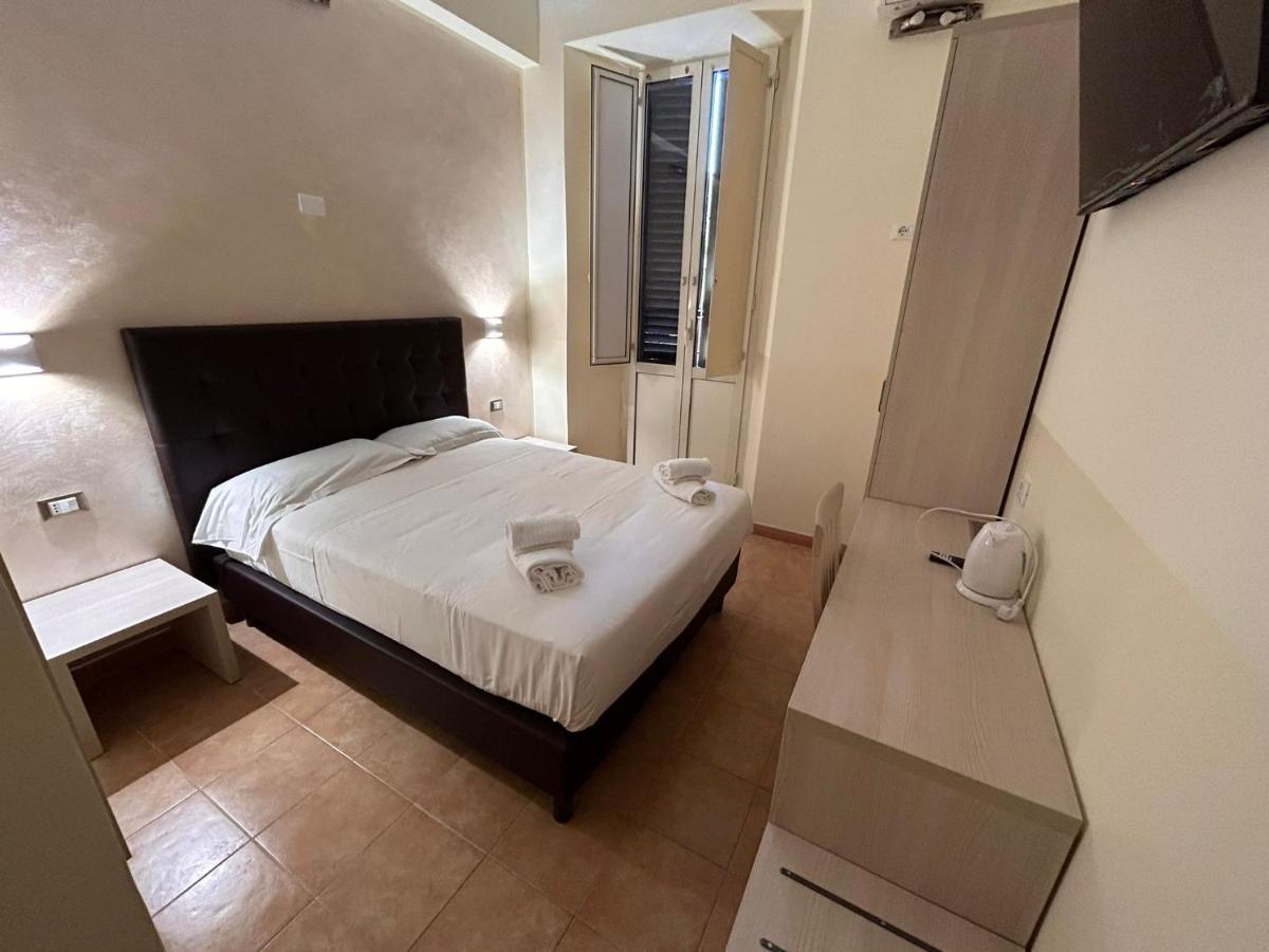 Bed and Breakfast Conte House Roma Exterior foto