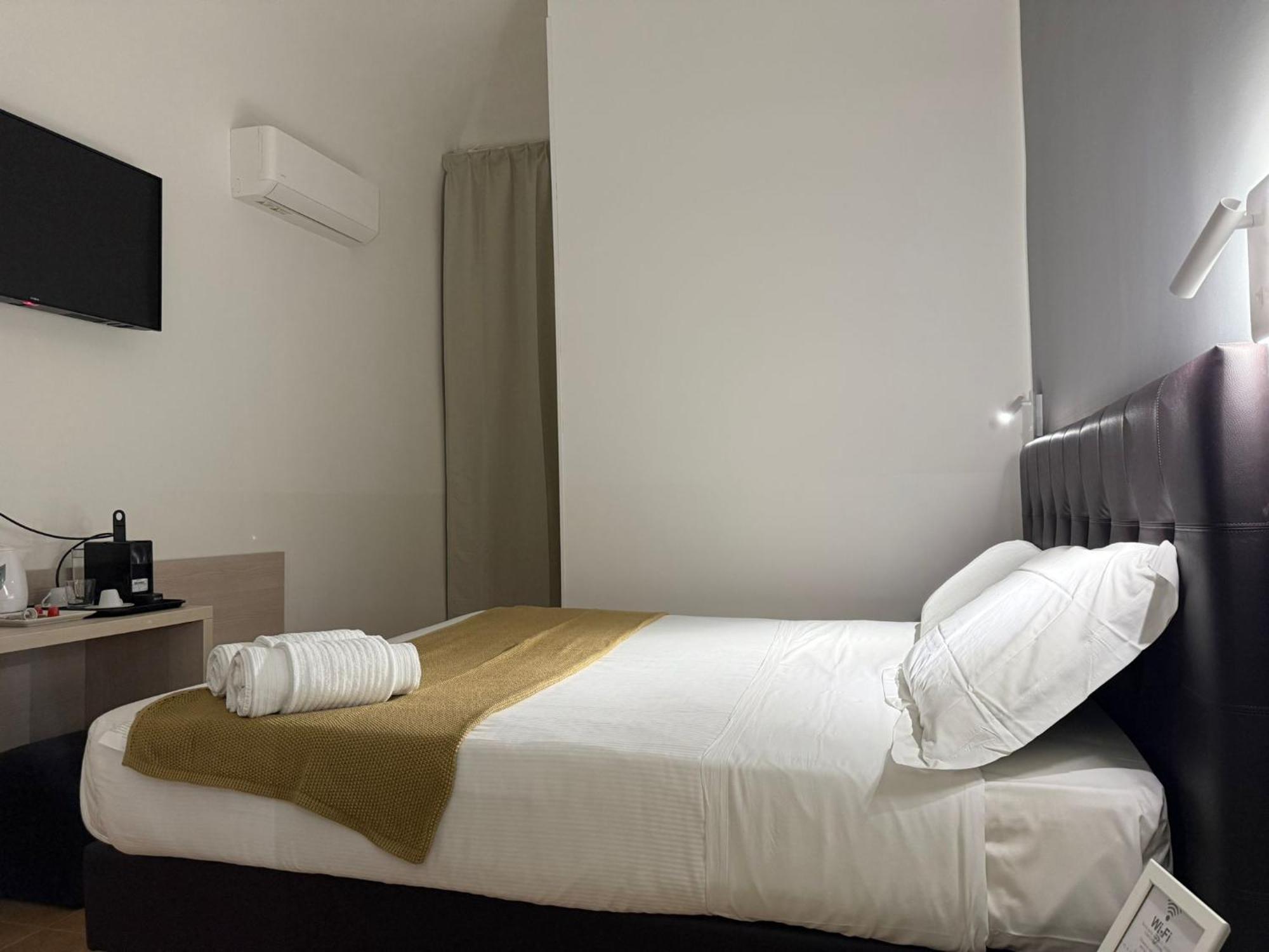Bed and Breakfast Conte House Roma Exterior foto